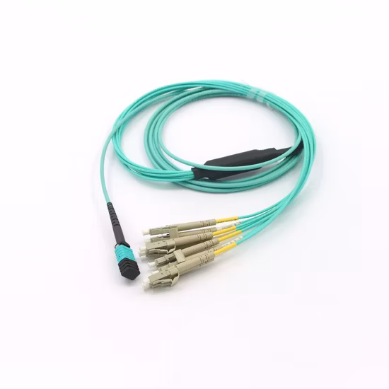 China 2/8/12/16/24 Núcleo MPO/MTP LC/Sc/St/FC/Mu Conector FTTH Red Interior Exterior Blindado Caída LSZH Cable de conexión óptica de fibra óptica de PVC Cable de puente flexible